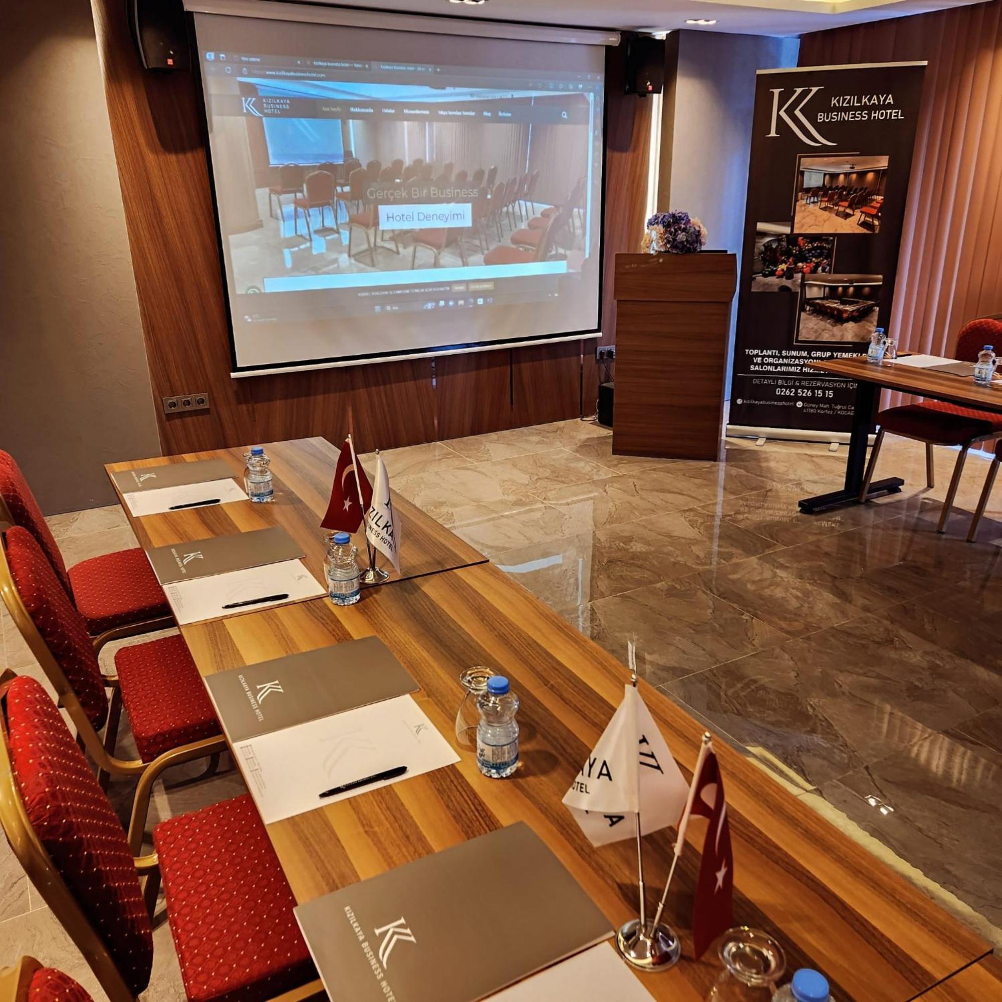 Kizilkaya Business Otel Korfez Esterno foto
